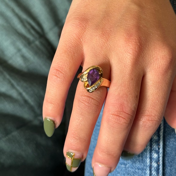 10K Gold Genuine Diamonds & Amethyst Ring Size 6 - Picture 7 of 7